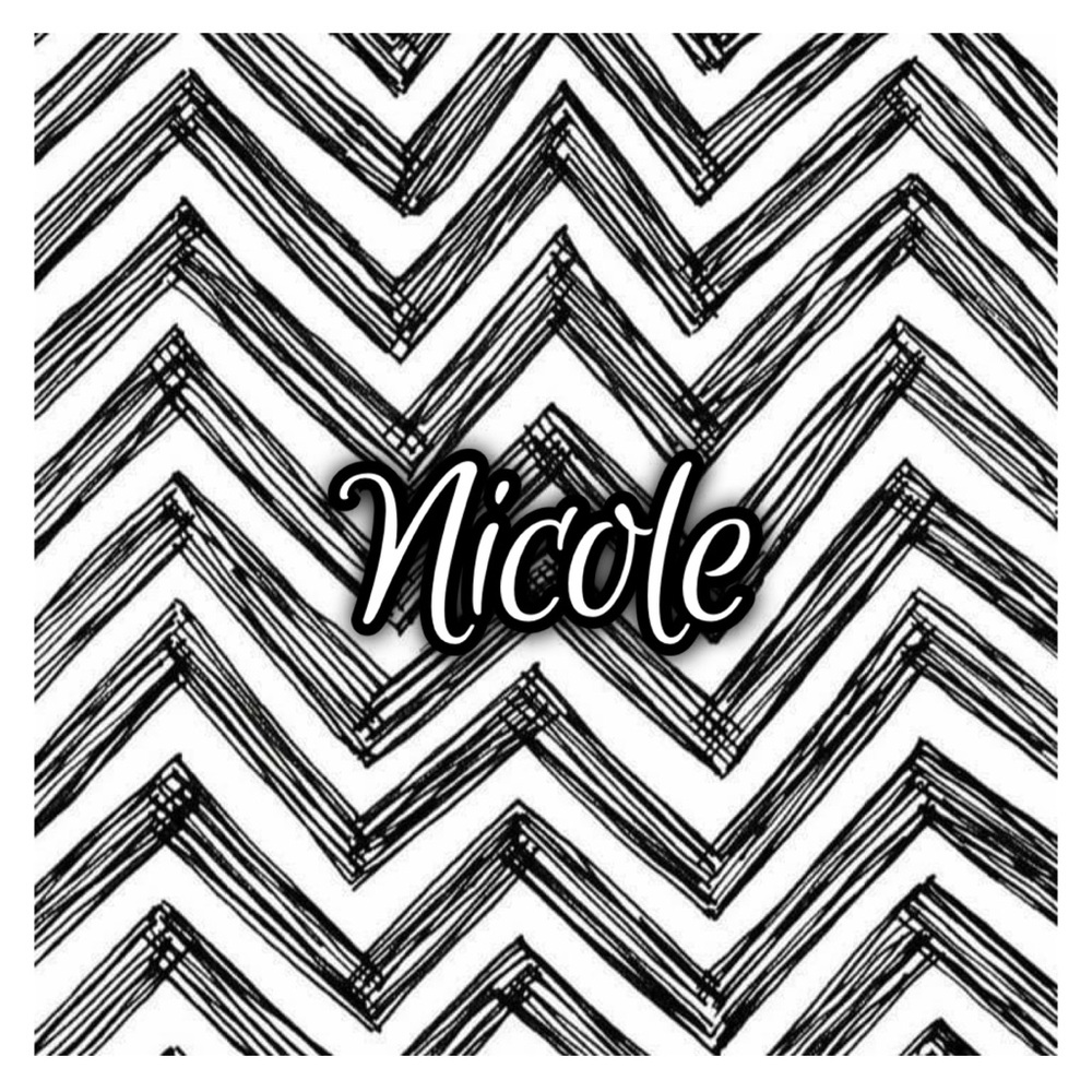 Meet your Posher, Nicole
